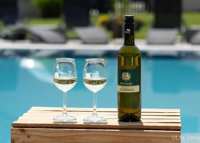 Rebenhof Schwalm * Herrnbaumgarten